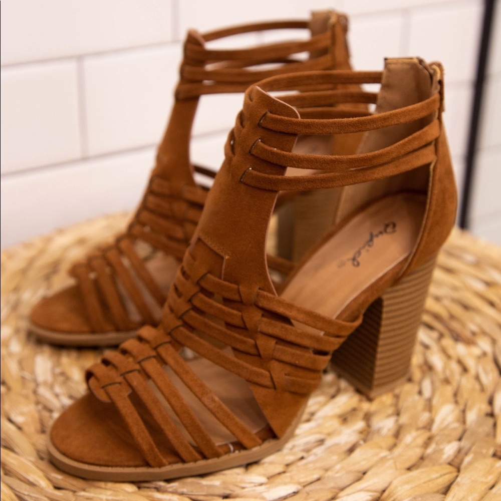 NWB boho Heels
